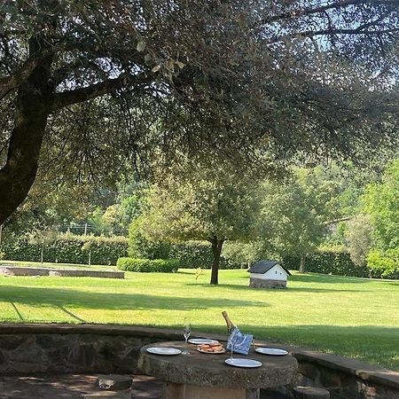 Casa Rustica Villa Олот Екстериор снимка